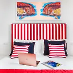 Πανσιόν Yourhome - Sersale 4*
