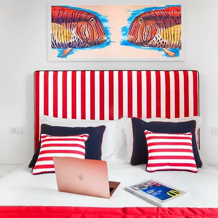 Gasthuis Yourhome - Sersale 4*