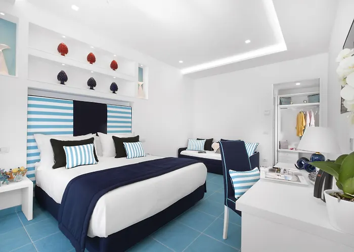 Yourhome - Sersale Pensionat 4*